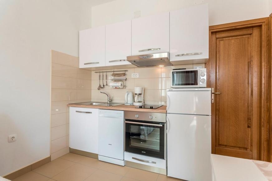 Apartmani Bezmalinovic Bol Exteriér fotografie